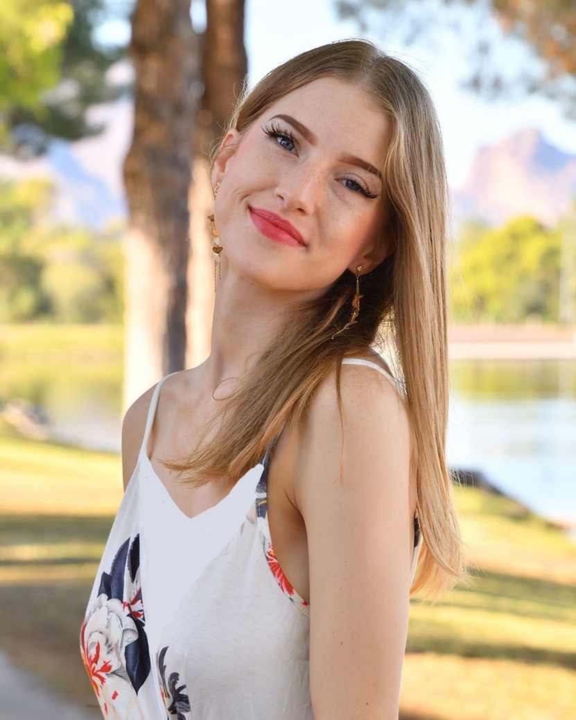 Actriz porno Octavia Red