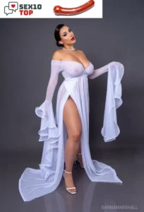 DANNA MARSHALL