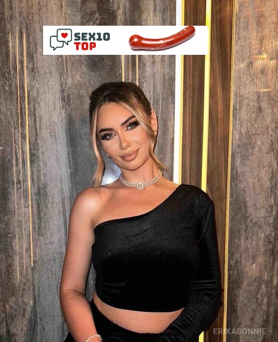 ERIKA BONNIE PORNO